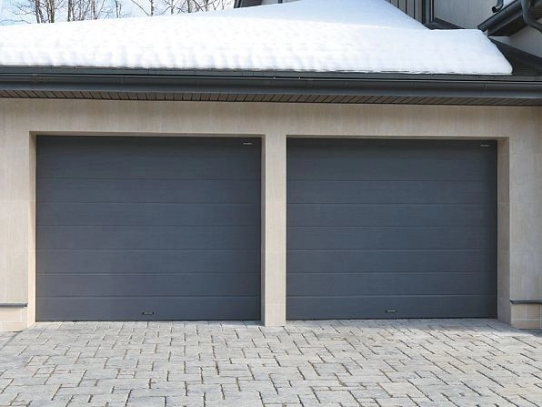 Секционные ворота 2600х2600 мм антрацитовые DoorHan RSD02, yaroslavl.doorhan.ru